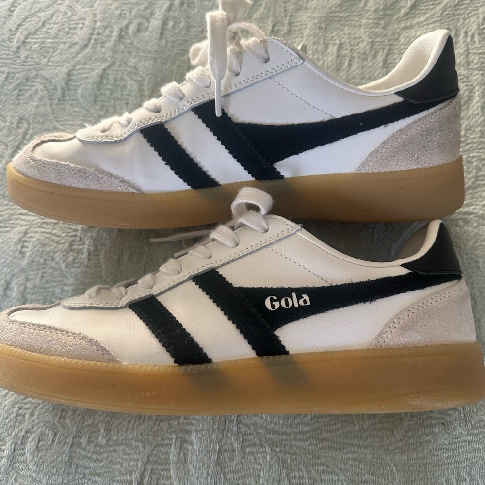 Gola White & Black Suede-Trim Athletic Sneakers